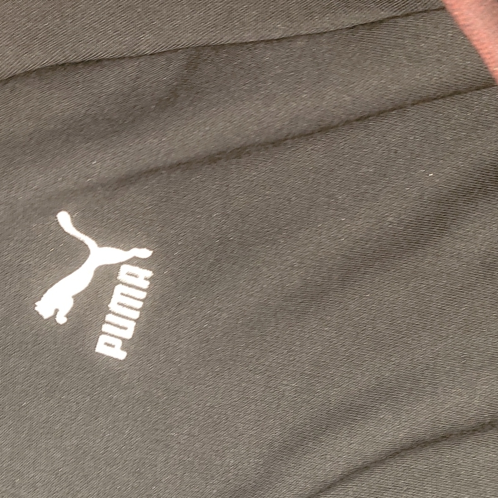 New Puma sweatsuit with multi-logos and a full zip jacket sizes L,XL and XXL - Picture 3 of 8